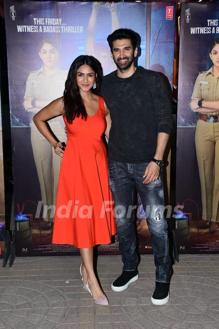 Mrunal Thakur, Aditya Roy Kapur 