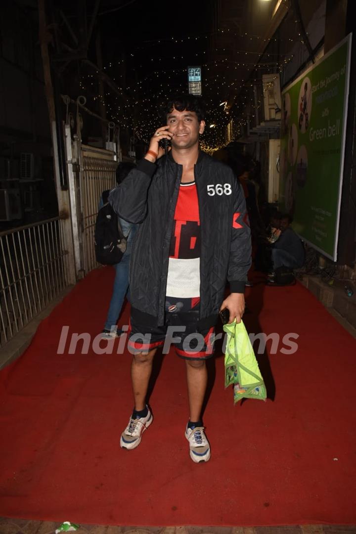 Vikas Gupta attend Rupali Ganguly’s birthday party