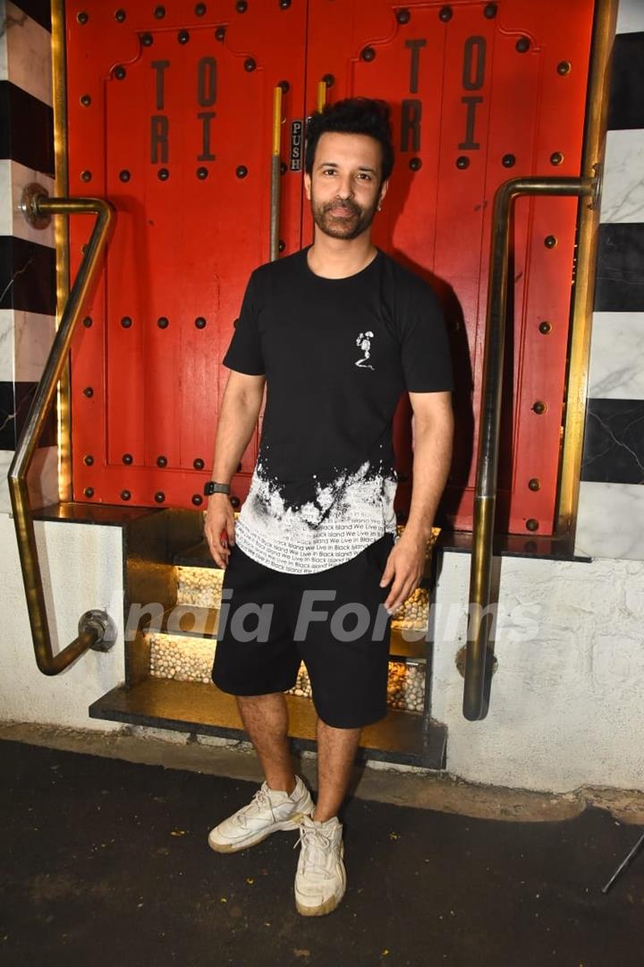 Aamir Ali snapped at Tori restaurant