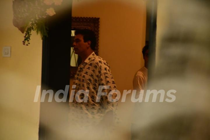 Karan Johar snapped at Aditya Chopra’s house to pay last respects to Pamela Chopra