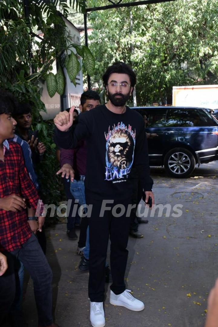 Ranbir Kapoor snapped at Krome studio in Bandra
