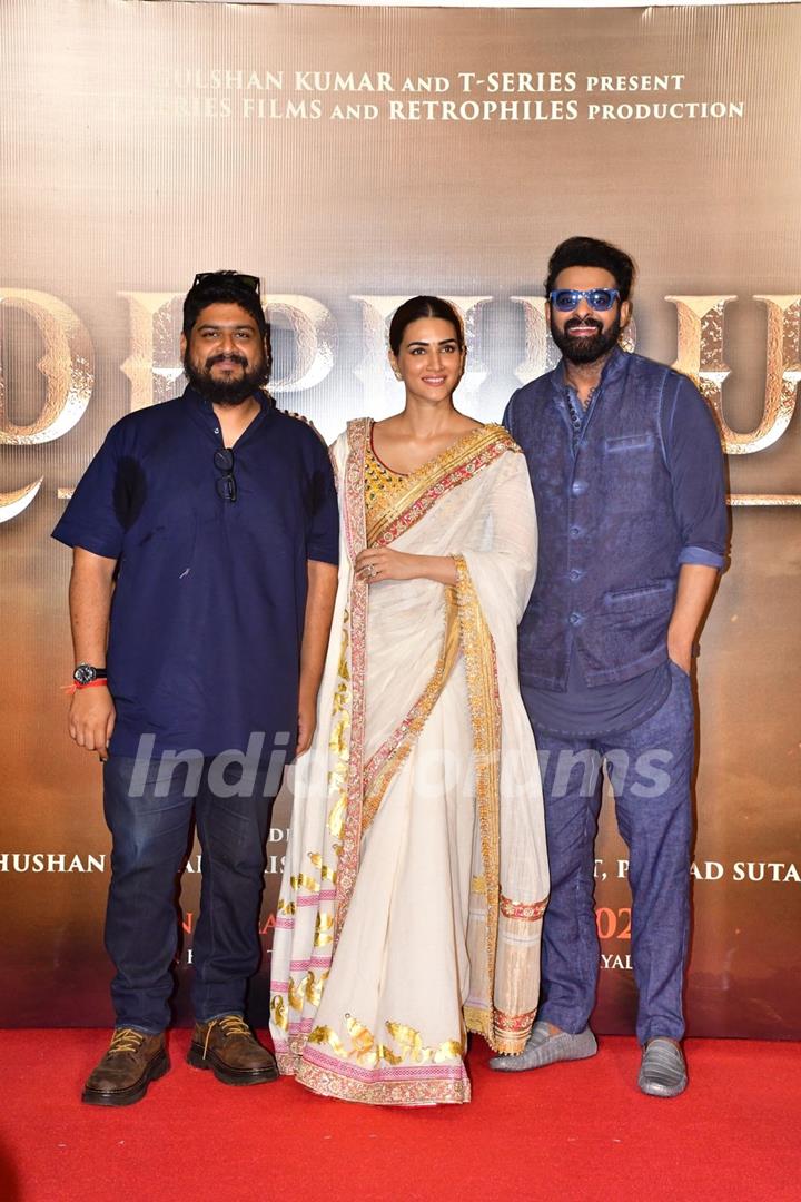 Om Raut, Kriti Sanon, Prabhas snapped at the trailer launch of Adipurush