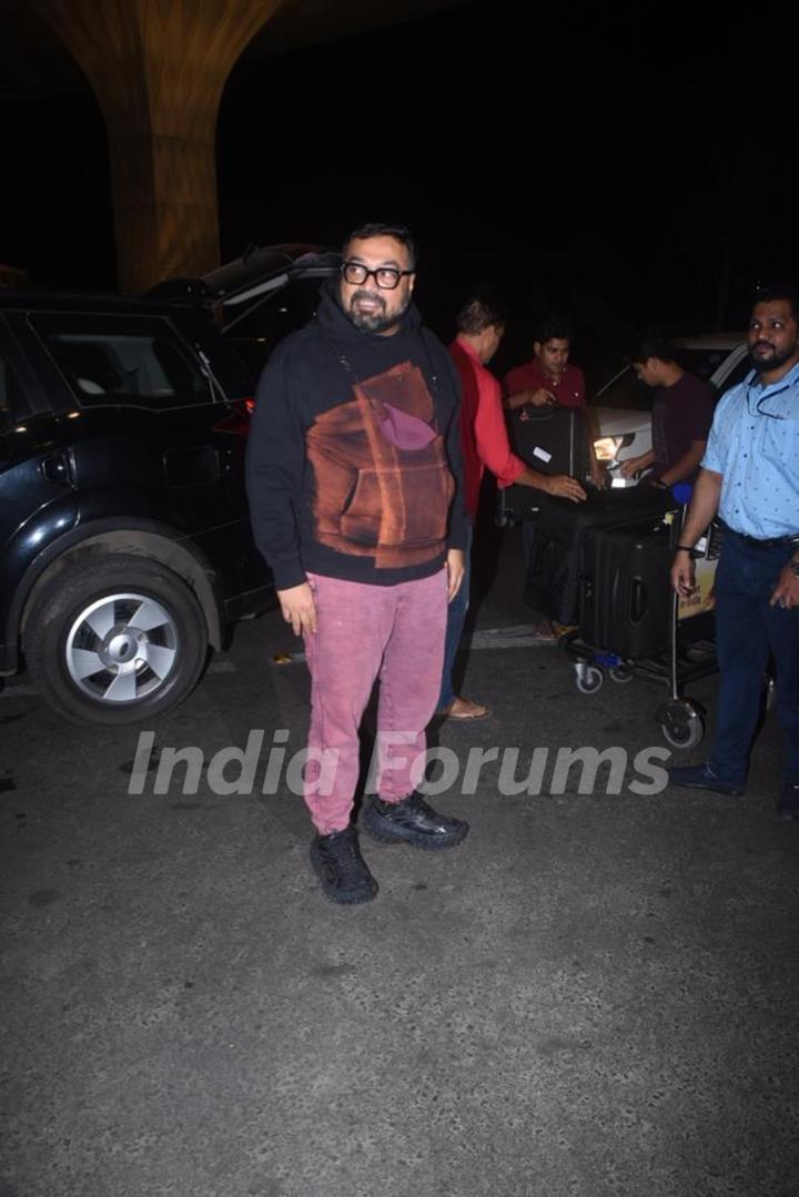  Anurag Kashyap snapped at the Mumbai airport 