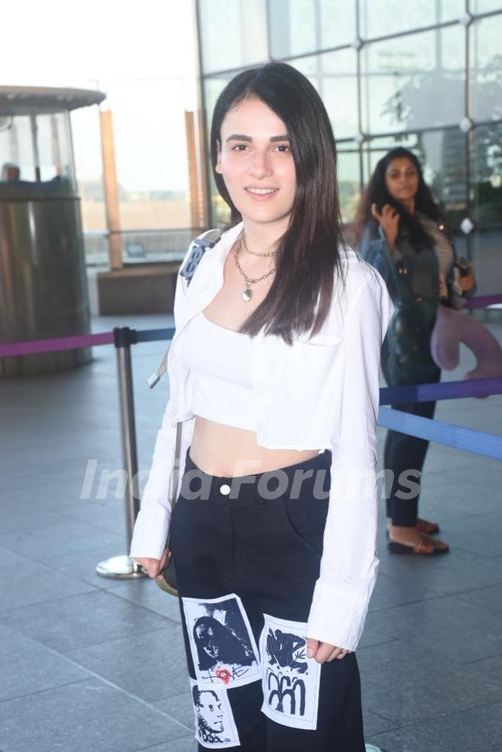 Radhika Madan snapped at the Mumbai airport 