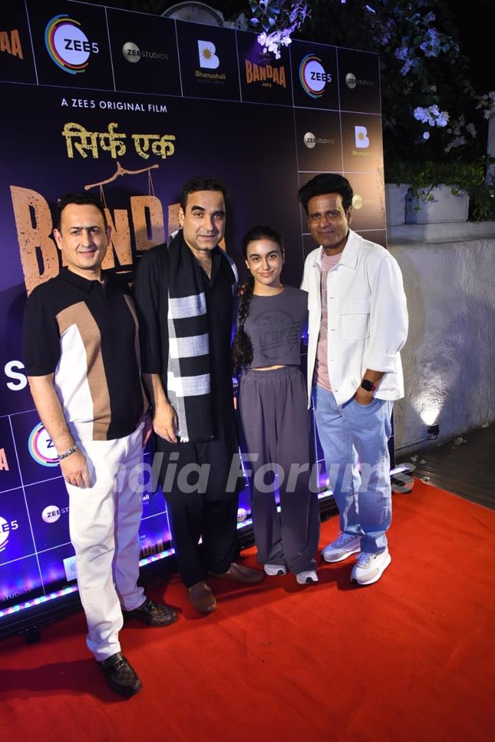 Celebrities attend Sirf Ek Bandaa Kaafi Hai success party