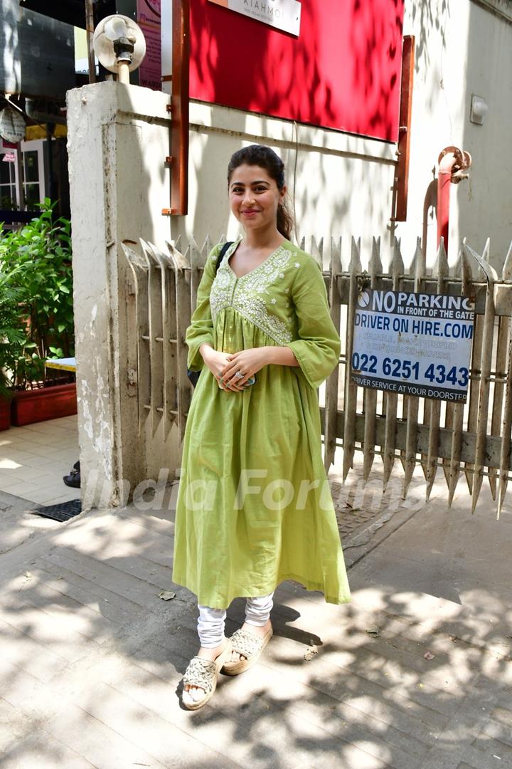 Aditi Bhatia sanpped in Bandra 