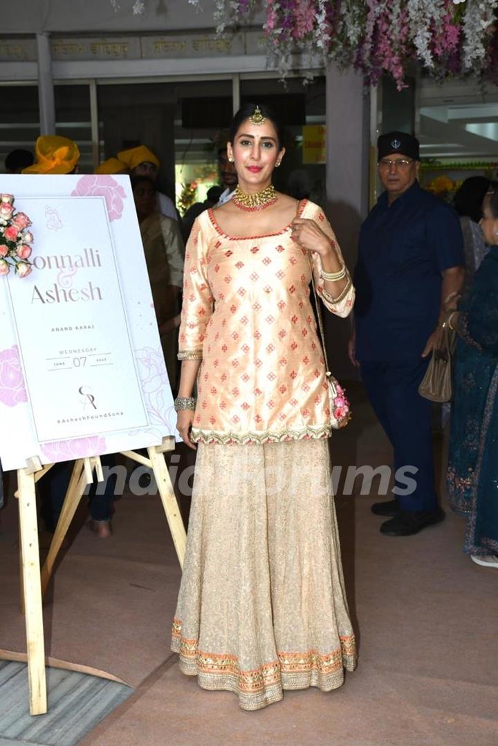 Chahatt Khanna grace the wedding ceremony of Sonnalli Seygall and Ashesh Sajnani