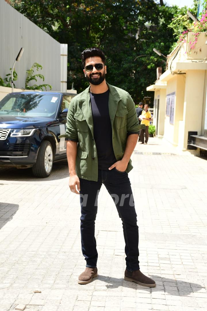 Vicky Kaushal snapped at press conferance of Zara Hatke Zara Bachke 