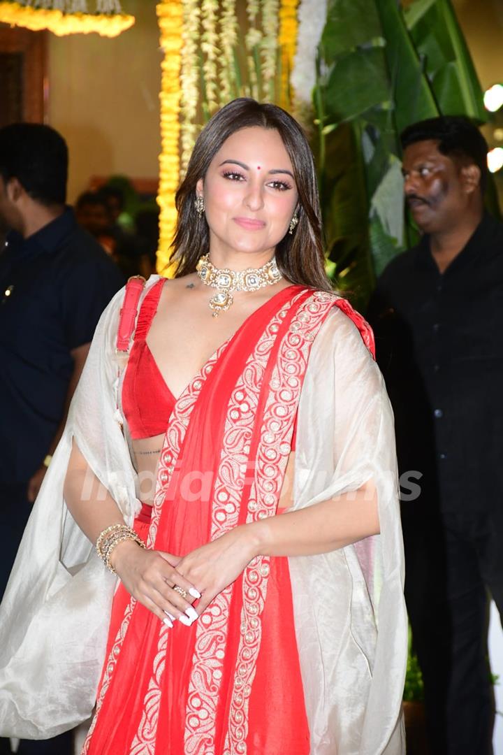 Celebrities attend Madhu Mantena and Ira Trivedi’s wedding reception