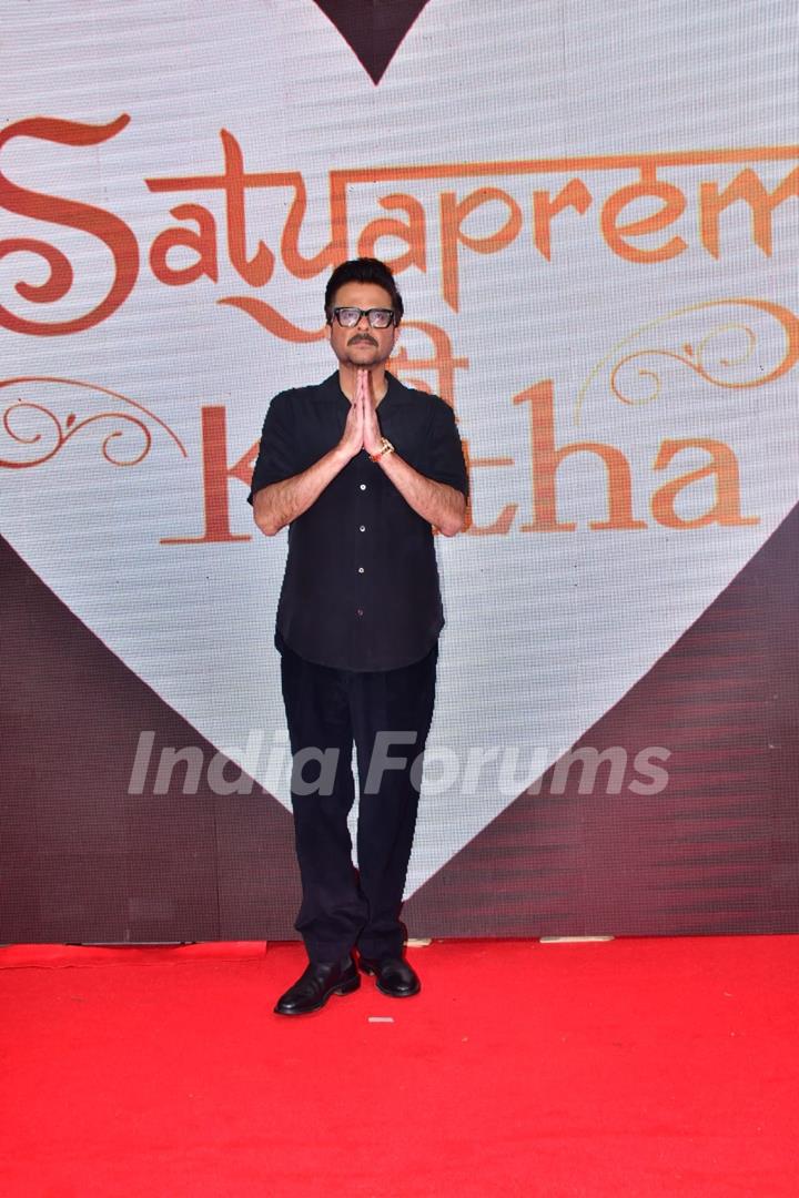 Celebrities grace the premiere of Satyaprem Ki Katha