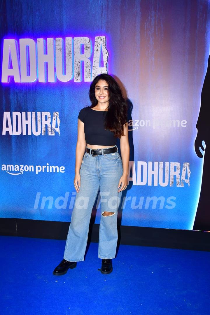 Celebrities grace the premiere of Adhura