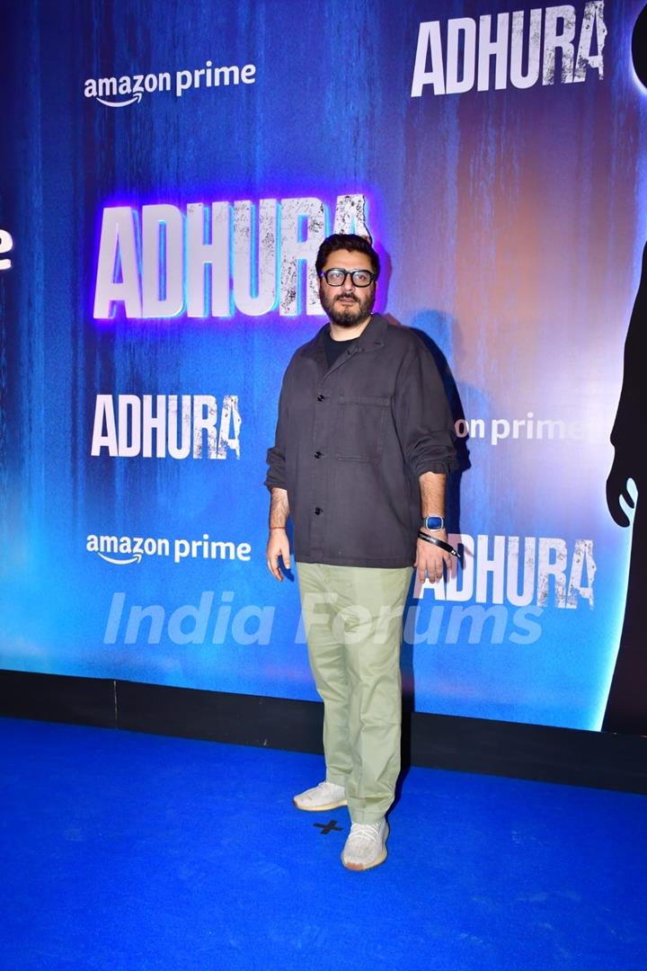 Celebrities grace the premiere of Adhura