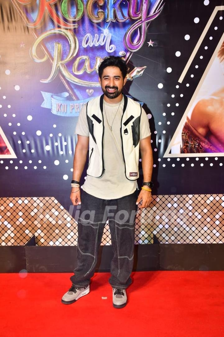 Celebrity snapped at the premier of  Rocky and rani ki prem khani