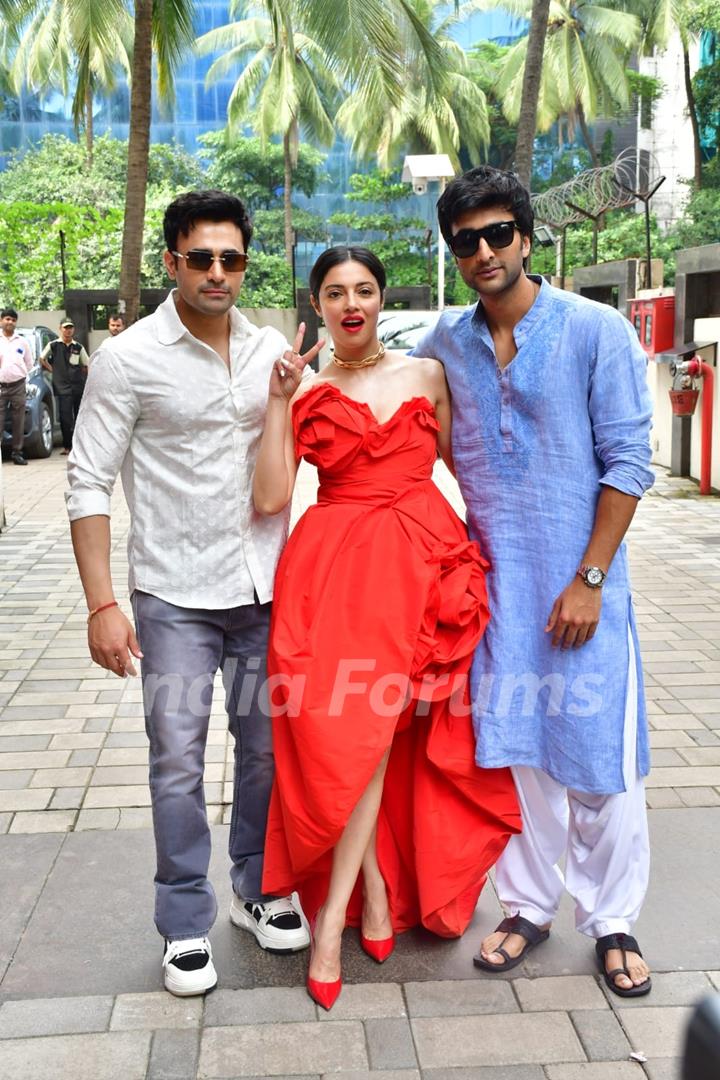 Divya Khosla Kumar, Meezaan Jafri, Pearl V Puri  and others attend the trailer launch of their film Yaariyan 2