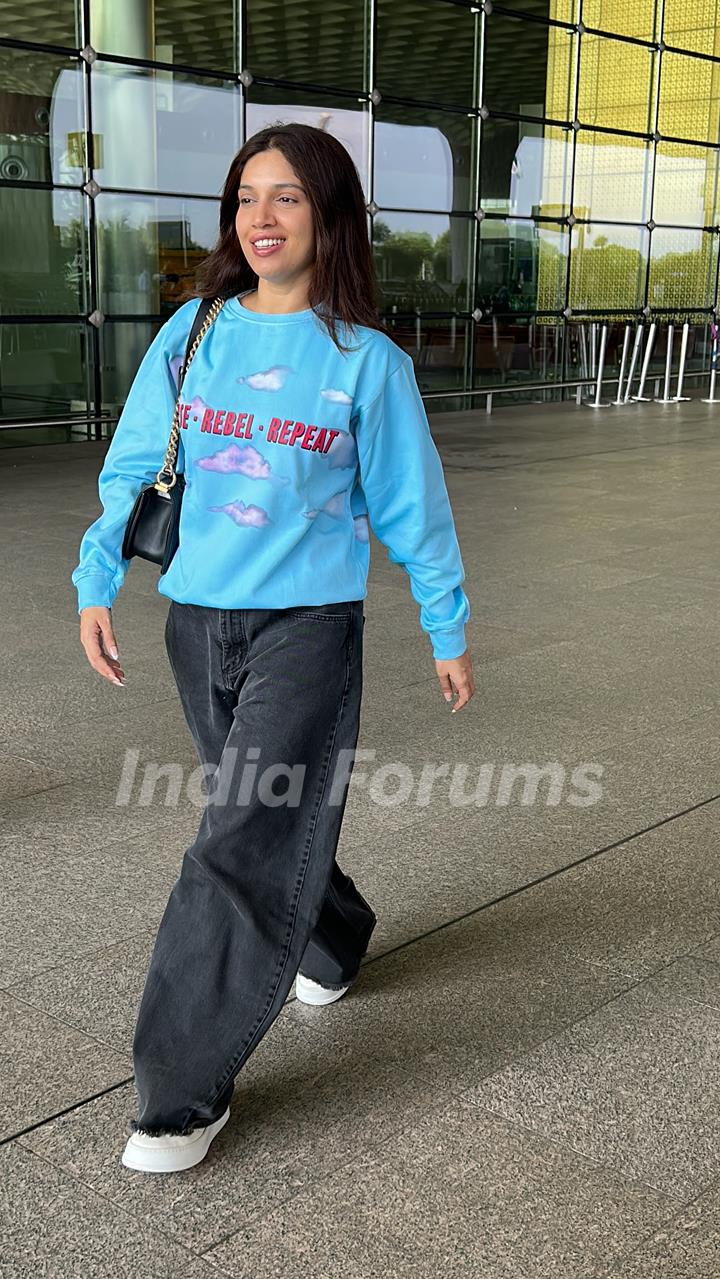 Bhumi Pednekar snapped at the airport 