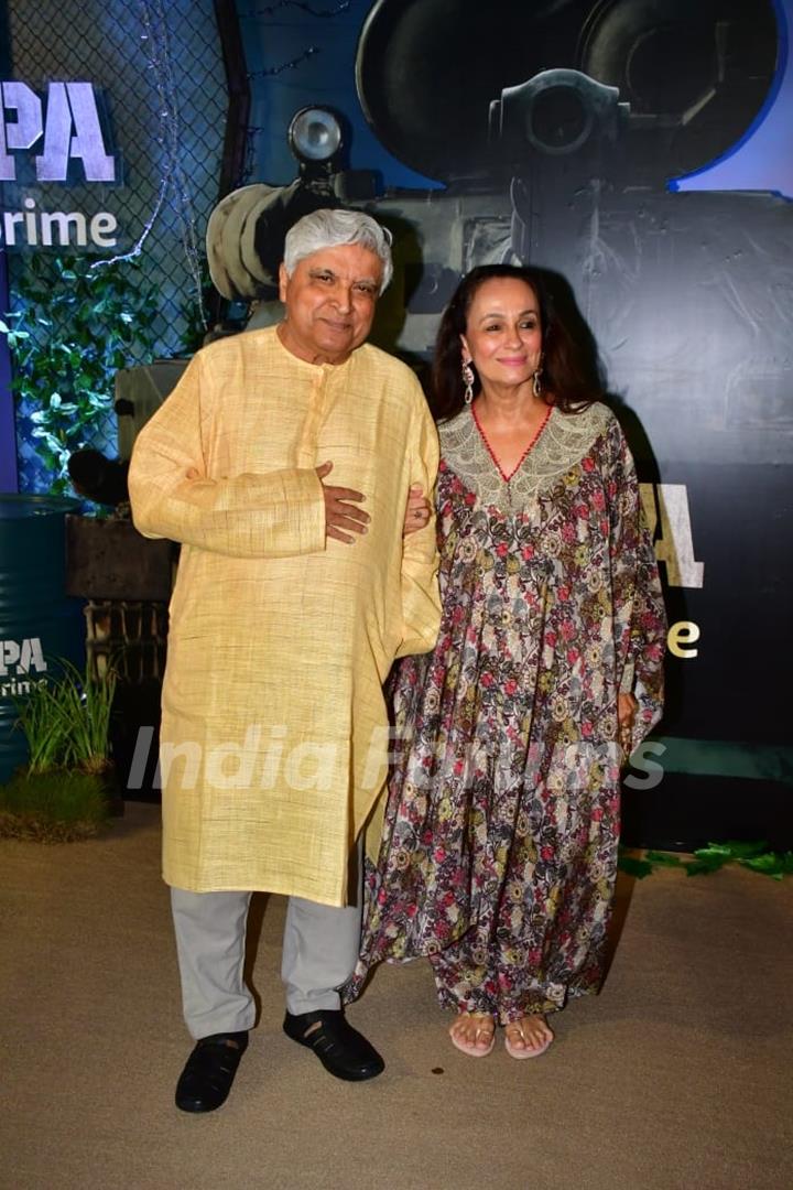 Soni Razdan, Javed Akthar 