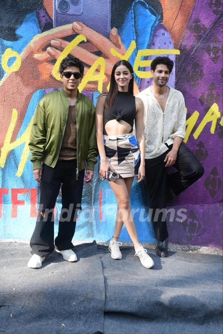 Kho Gaye Hum Kahan movie to release on Netflix starring Ananya Pandey, Siddhant Chaturvedi, Gaurav Adarsh