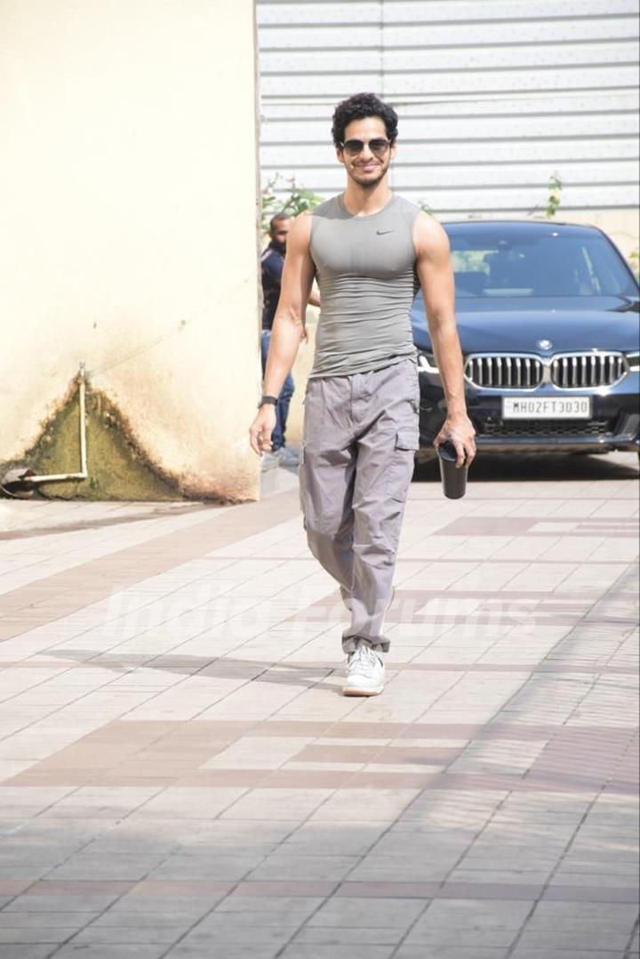Ishaan Khatter snapped in gymn 