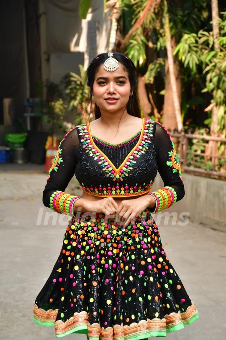 Manisha Rani spotted on the set of Jhalak Dikhhla Jaa 11