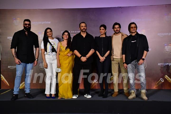 Vivek Oberoi, Shilpa Shetty, Rohit Shetty and Sidharth Malhotra snapped at the trailer launch of Indian Police Force