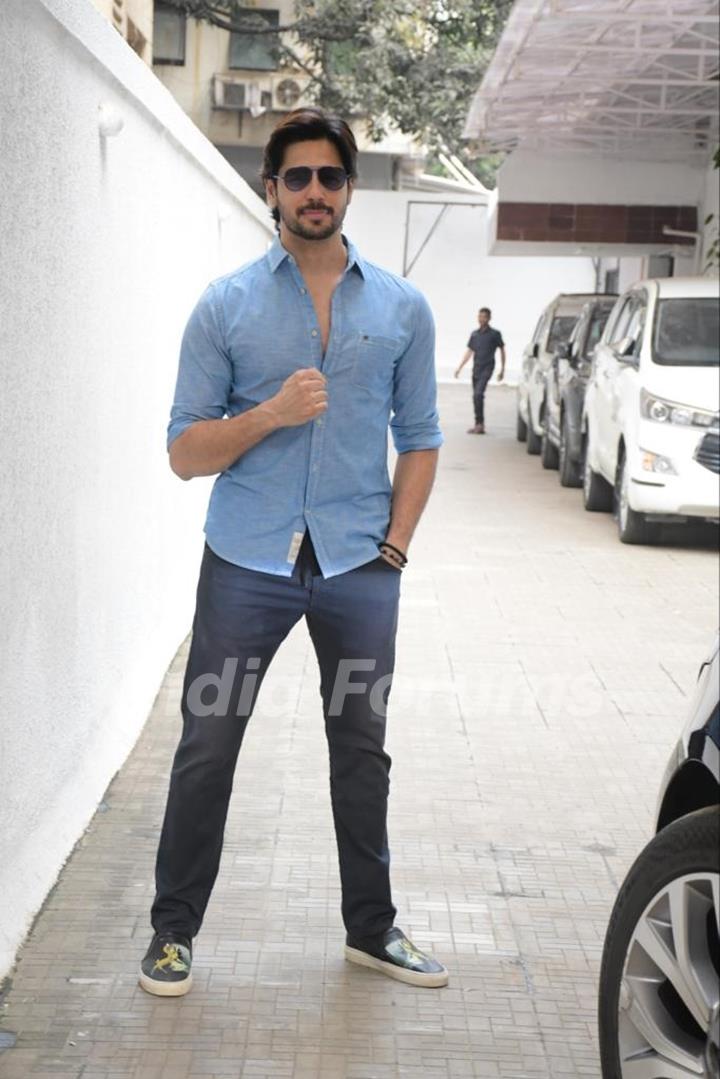 Sidharth Malhotra snapped promoting upcoming film Indian Police Force in the city  