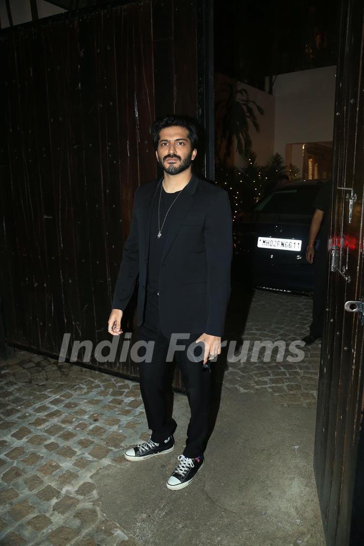 Harshvardhan Kapoor was spotted at the birthday bash of Javed Akhtar 