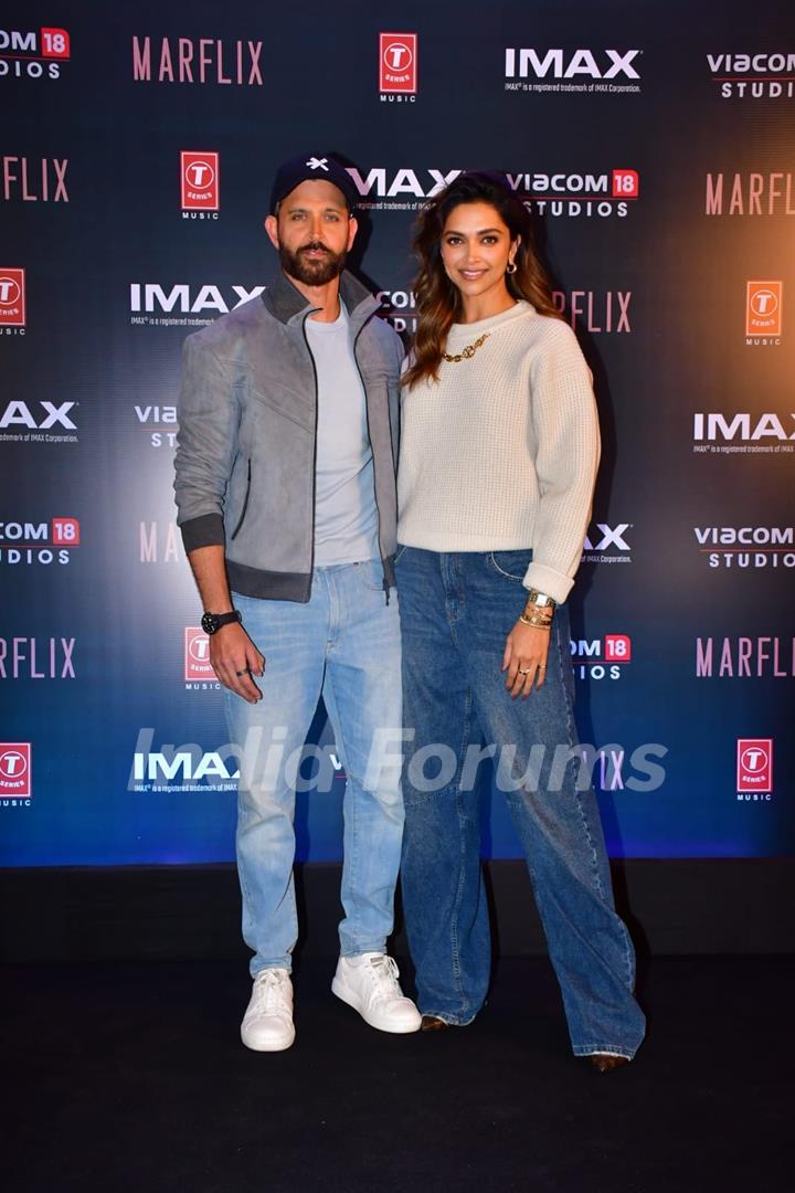 Hrithik Roshan and Deepika Padukone snapped promoting upcoming film Fighter