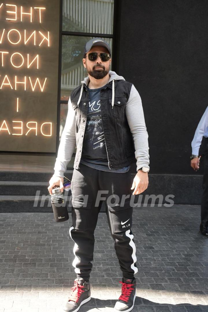 Emraan Hashmi snapped in the city 