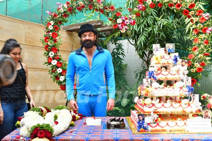 Bobby Deol celebrates her birthday with paps 