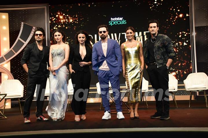 Emraan Hashmi, Mouni Roy, Mahima Makwana and Shriya Saran snapped at the trailer launch of Showtime 