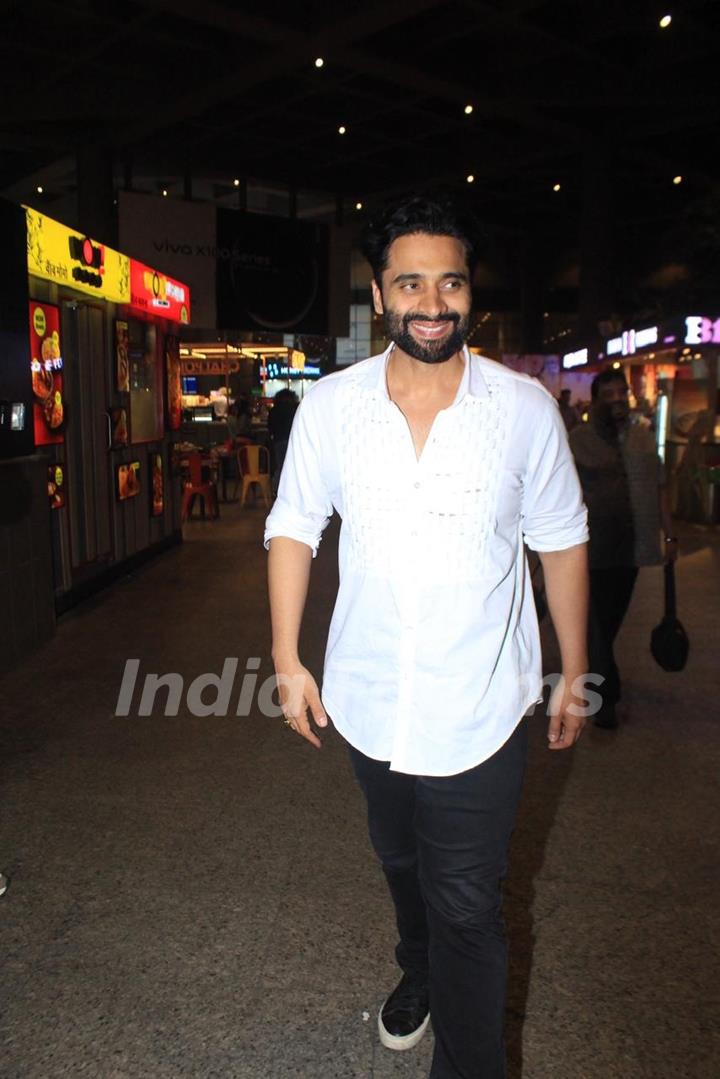 Jackky Bhagnani spotted at the airport