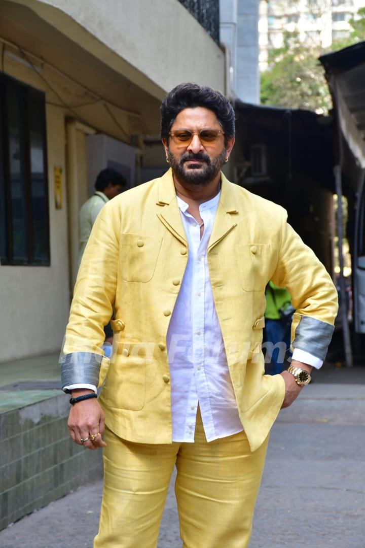 Arshad Warsi snapped on the set of Jhalak Dikhhla Jaa 11