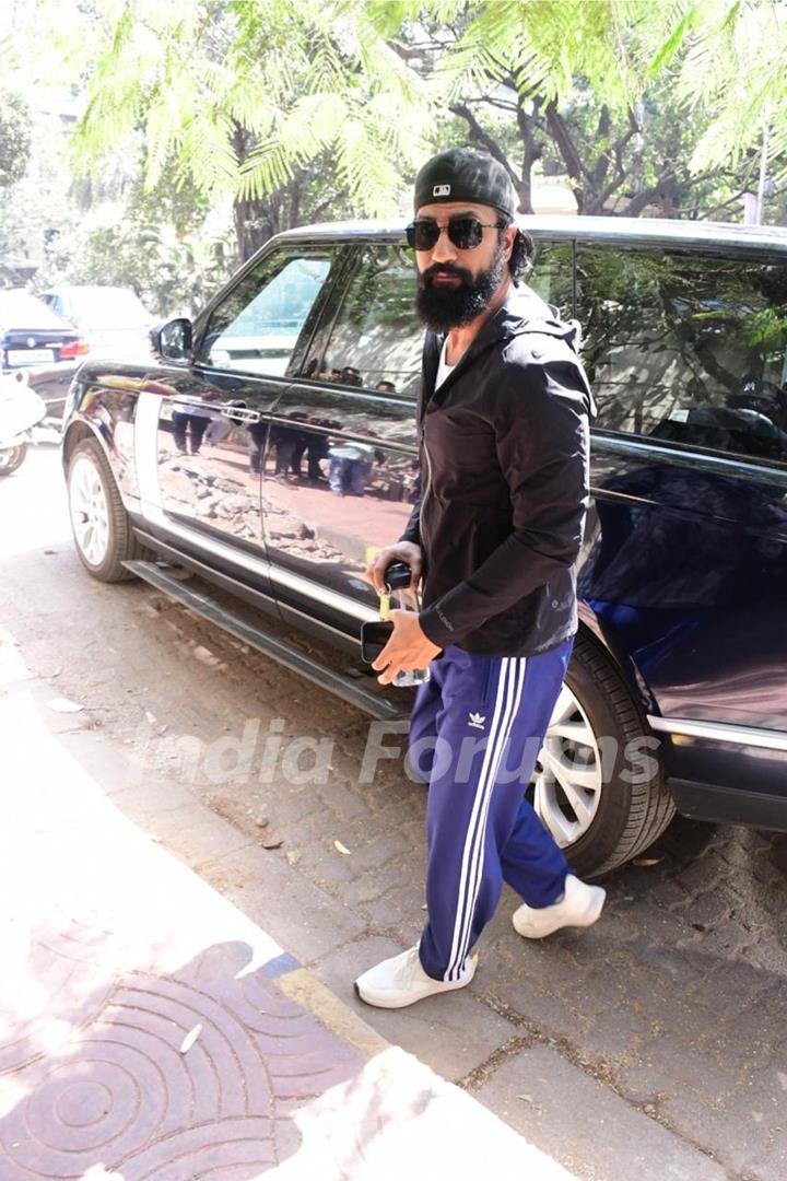 Vicky Kaushal spotted in the Khar