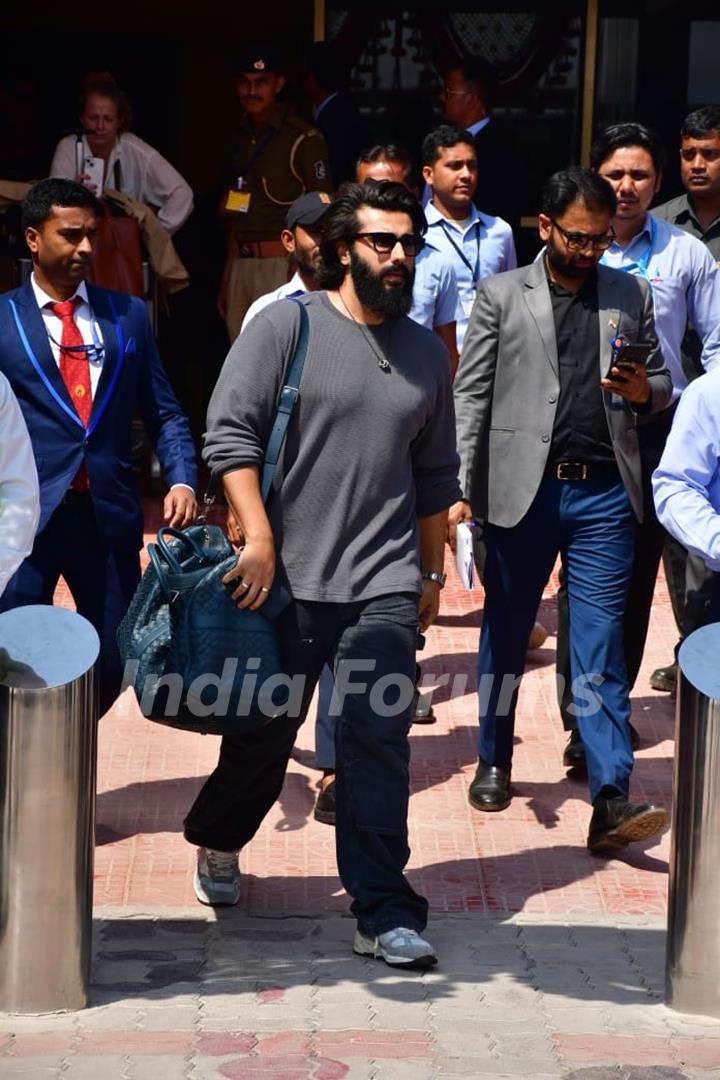 Arjun Kapoor snapped at the Jamnagar airport