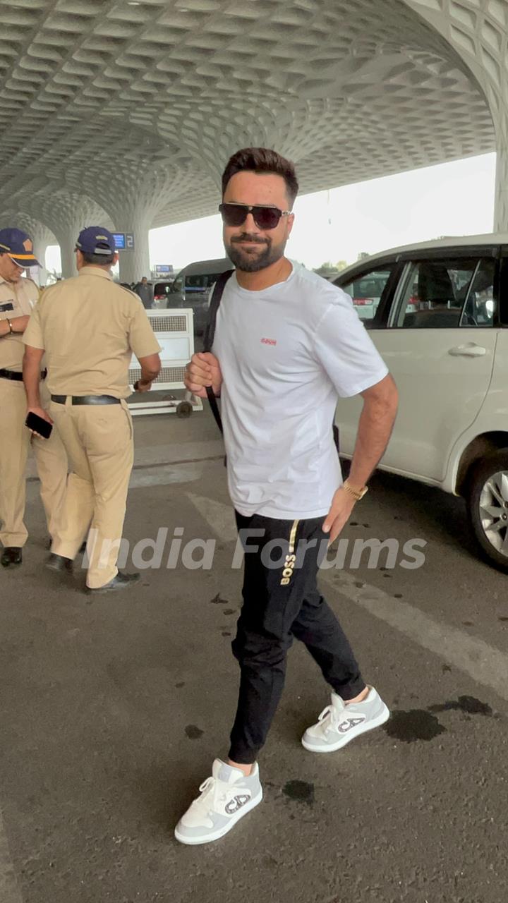 Raashid Khan snapped at the airport