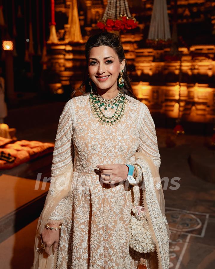 Sonali Bendre Ambani at Neeta Ambani at Anant Ambani and Radhika Merchant's pre wedding festivities day 3