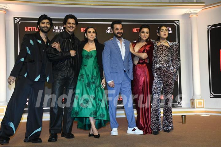 Sanjay Kapoor, Tisca Chopra, Vijay Varma, Suhail Nayyar, Sara Ali Khan and Karishma Kapoor snapped at the Trailer launch of Murder Mubarak