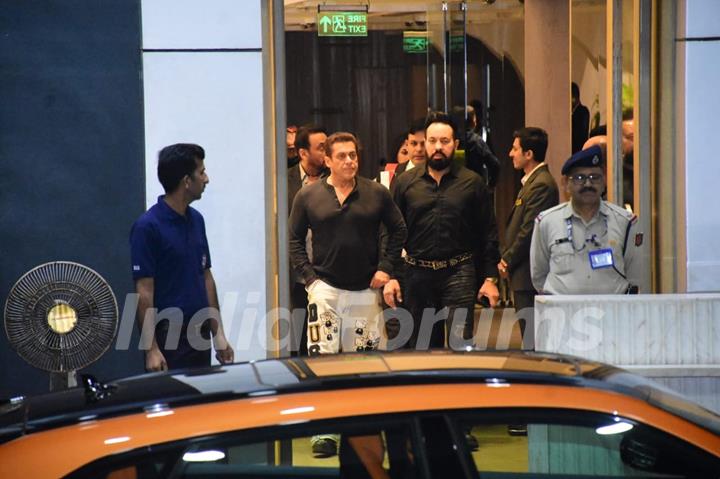 Salman Khan snapped at the Kalina airport
