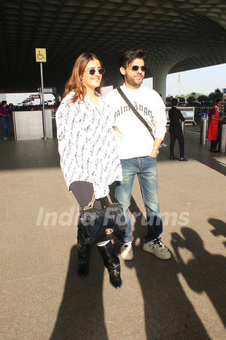 Nupur Sanon and Stebin Ben snapped at the airport