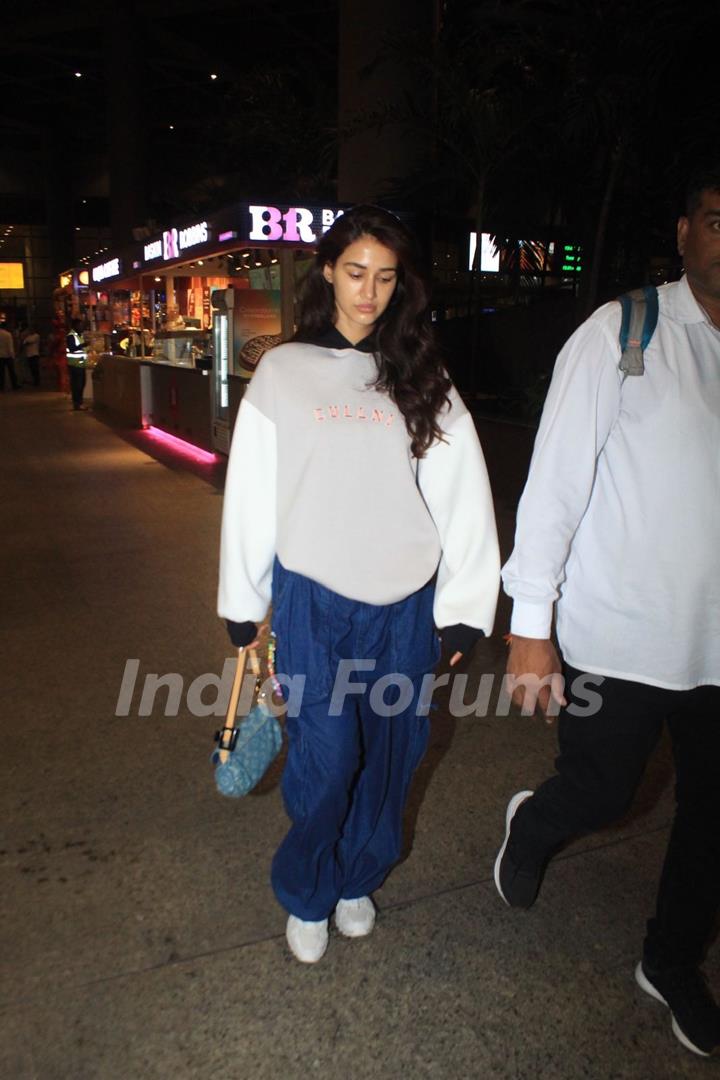 Disha Patani spotted at the airport