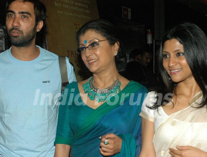 Aparna Sen with Konkana and Ranvir Shorey