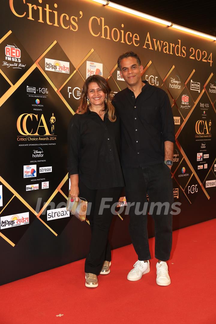 Ishika Mohan and Vikramaditya Motwane grace the Critics Choice Awards 2024