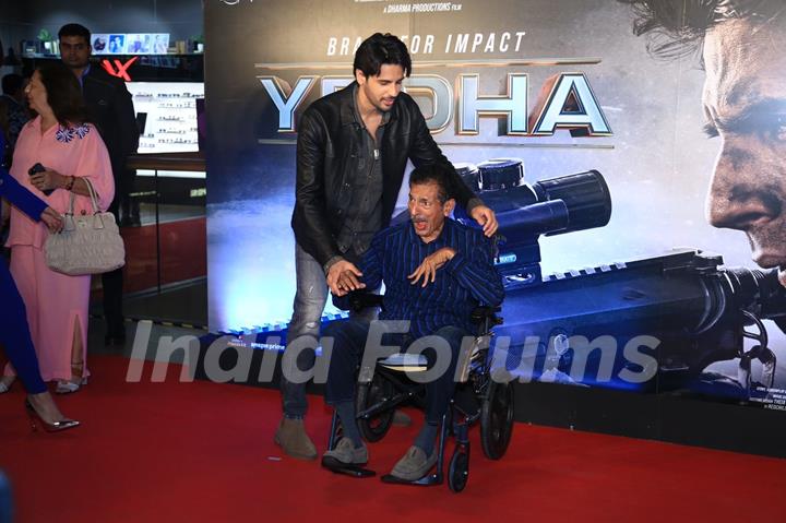 Sidharth Malhotra snapped on the premiere of Yodha