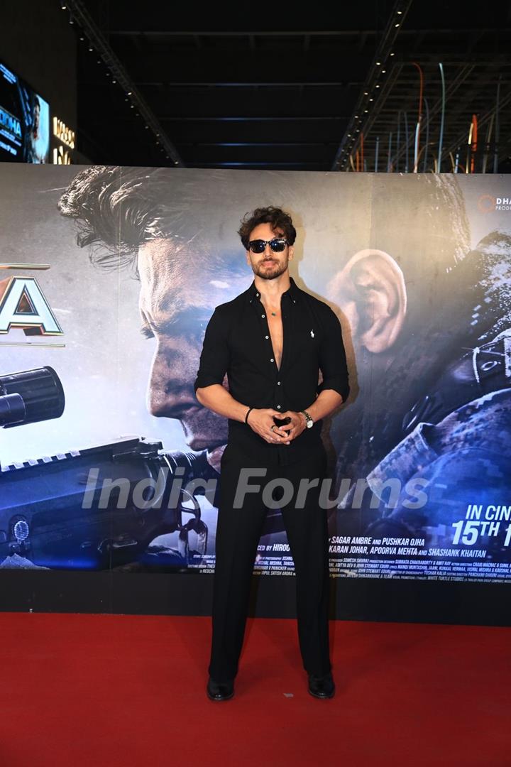 Tiger Shroff snapped on the premiere of Yodha