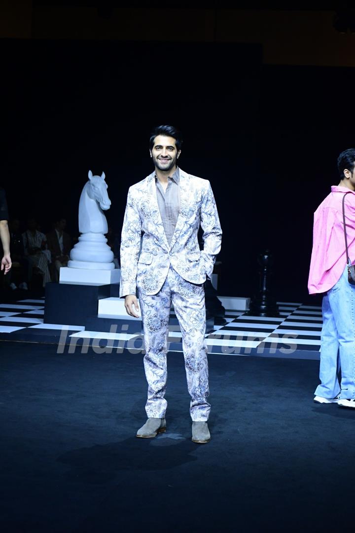 Akshay Oberoi Lakme Fashion Week 2024 - Day 3