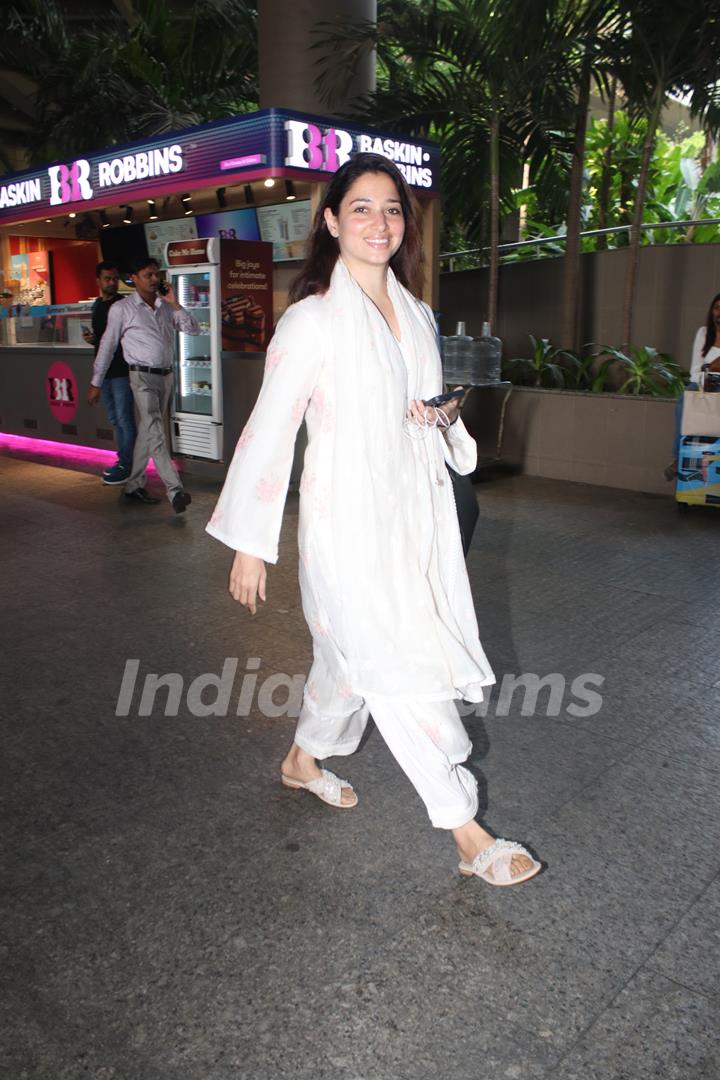 Tamannaah Bhatia spotted at the airport