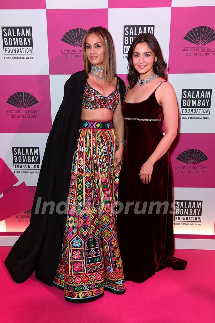  Alia Bhatt hosts the Hope Gala in support of the Salaam Bombay Foundation! 