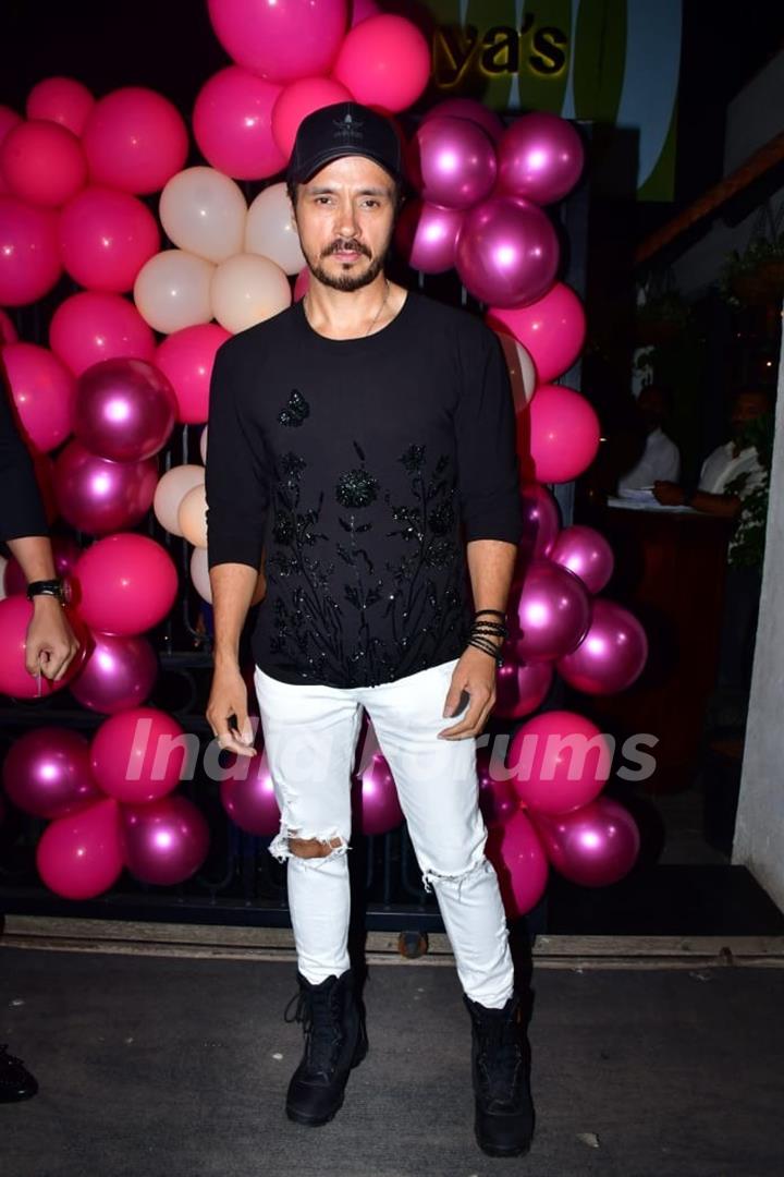 Darshan Kumaar attend Mannara Chopra's Birthday Bash 