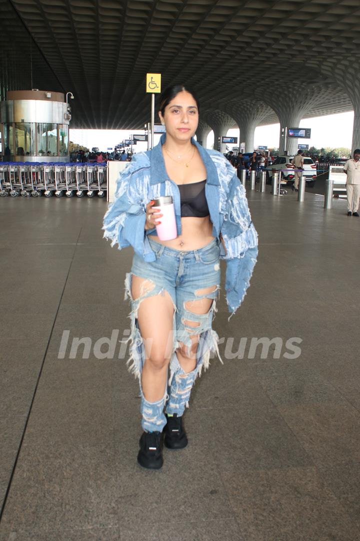 Neha Bhasin spotted at the airport