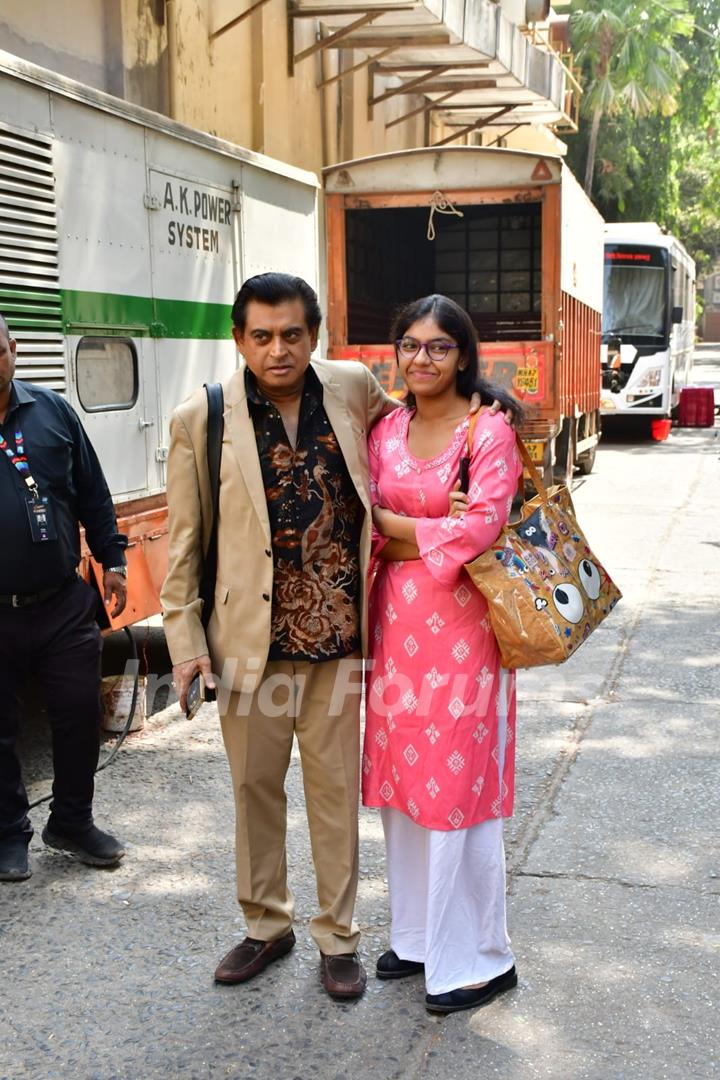 Amit Kumar snapped on the set of Dance Deewane 4